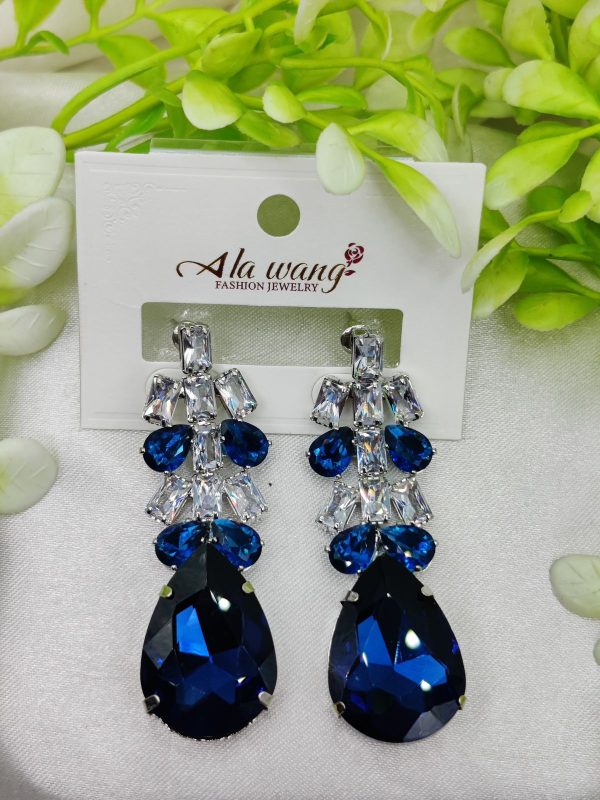 Elegant Blue Crystal Drop Earrings